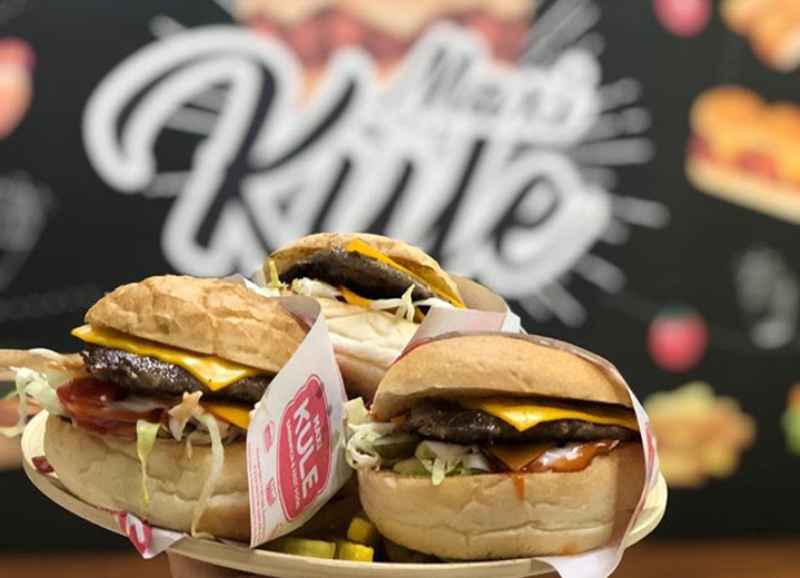 Maxi Kule Sandwich & Fast Food - İyi Masa