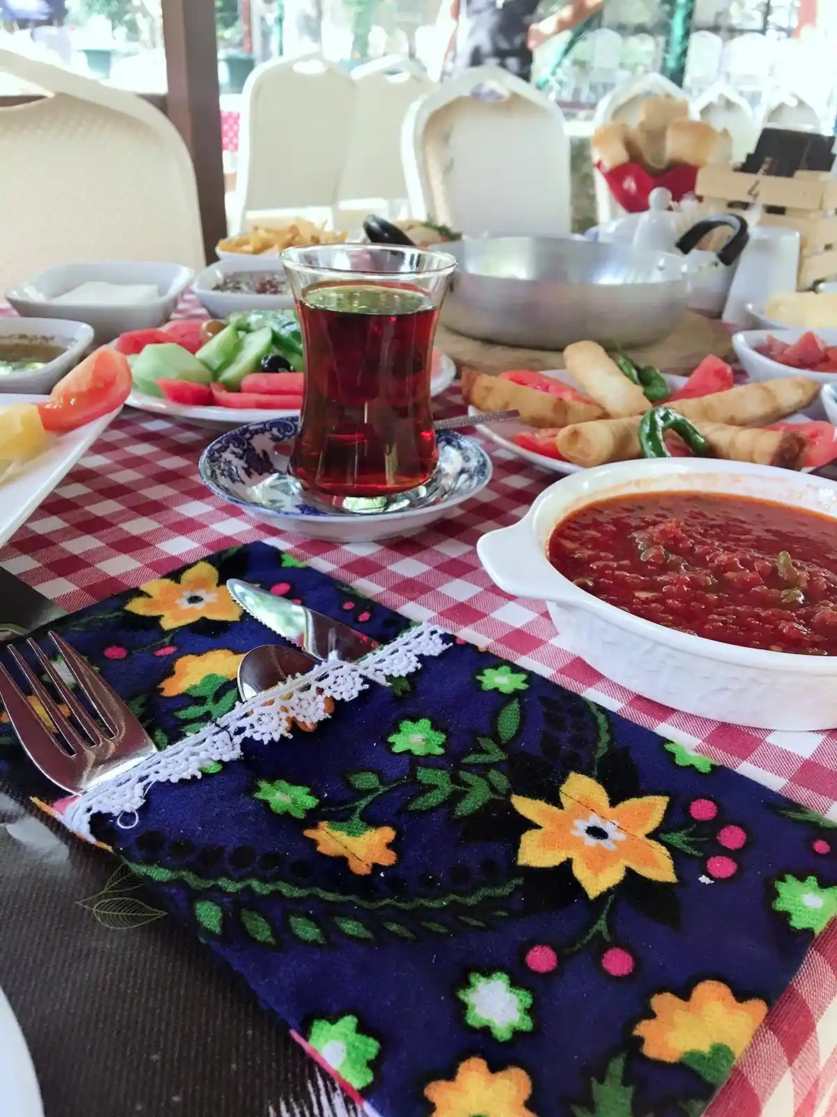 Şehr-i Ayaz Restaurant - İyi Masa